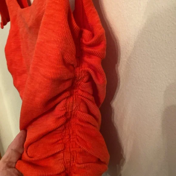 Free People Guave Berry ( Orange ) Crop Top w Ruched Sides, Size: Large, NWT - Picture 3 of 7